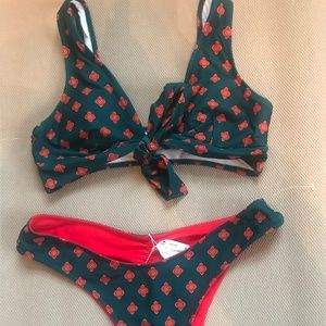 NWT Cupshe Reversible Bikini